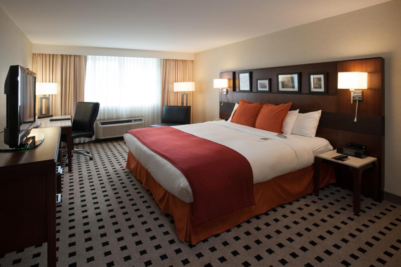 Penn Harris Hotel Harrisburg, Trademark By Wyndham Exterior foto